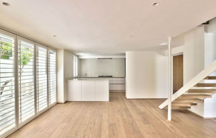 To Let 3 Bedroom Property for Rent in Higgovale Western Cape